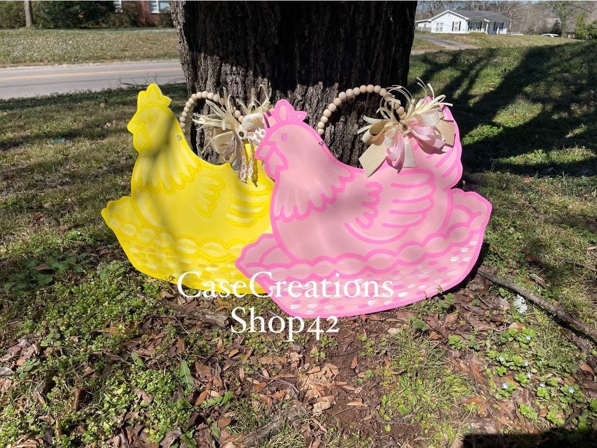 Hen on Nest Door hanger, hen door hanger, hen door hanger, resting hen sign, Hen on Nest