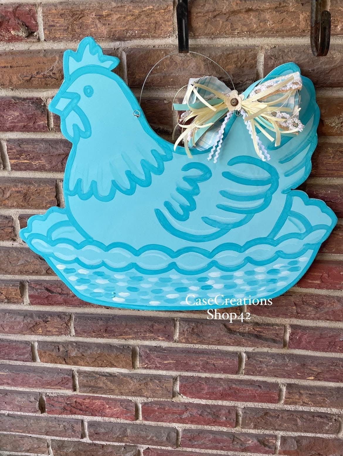 Hen on Nest Door hanger, hen door hanger, hen door hanger, resting hen sign, Hen on Nest